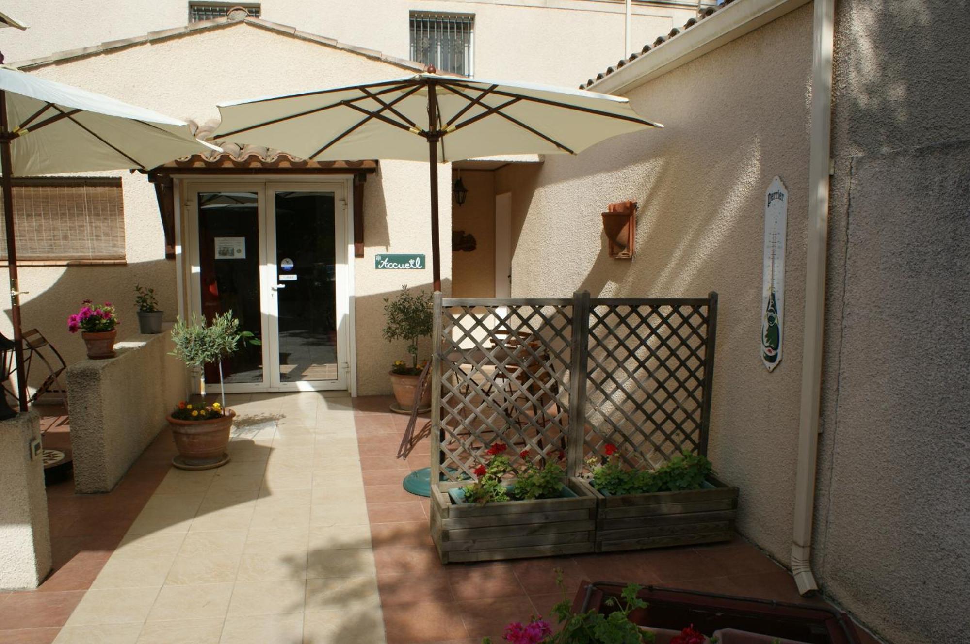 ויאס Chambres D'Hotes La Gardie מראה חיצוני תמונה