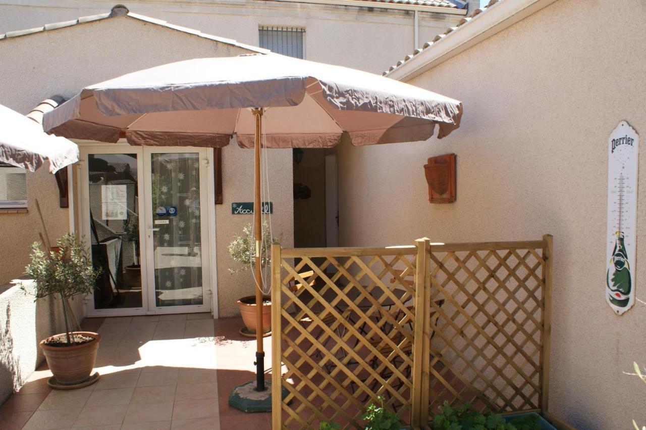 ויאס Chambres D'Hotes La Gardie מראה חיצוני תמונה